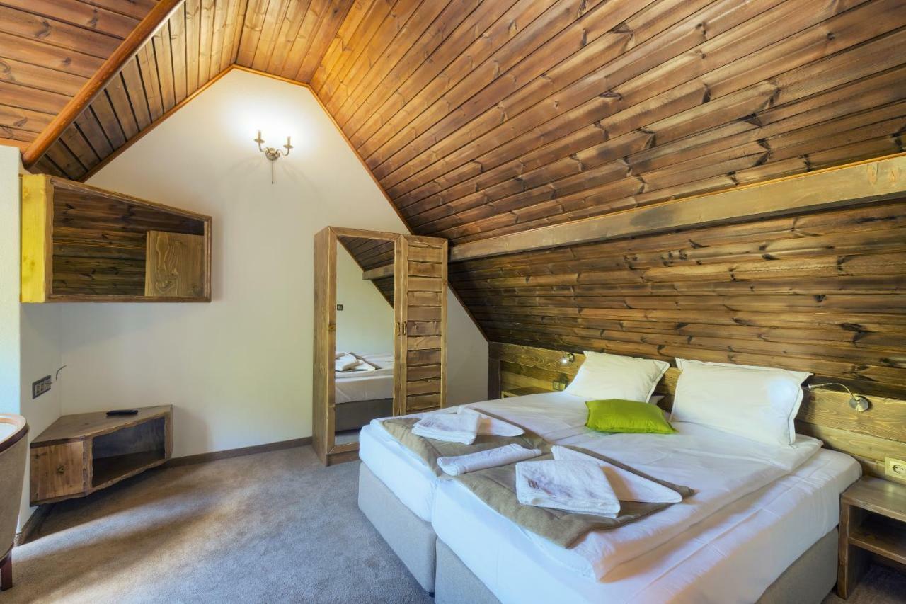 Hotel Apostolite Σαντάνσκι Εξωτερικό φωτογραφία